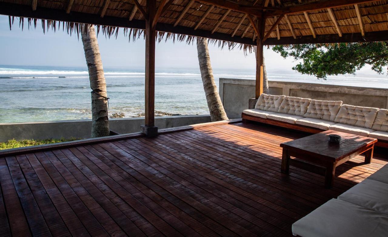 The Ujung Bocur Bungalows Krui Exterior foto