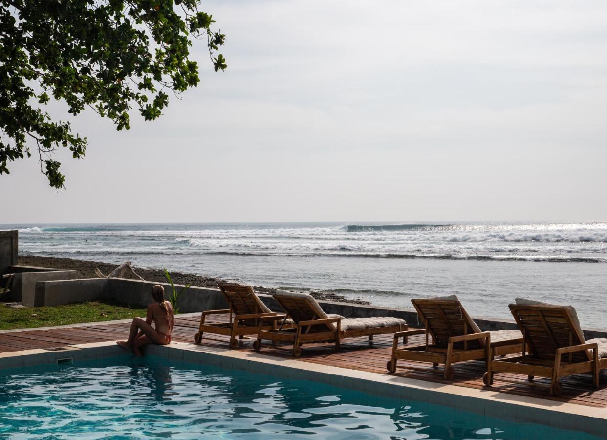 The Ujung Bocur Bungalows Krui Exterior foto