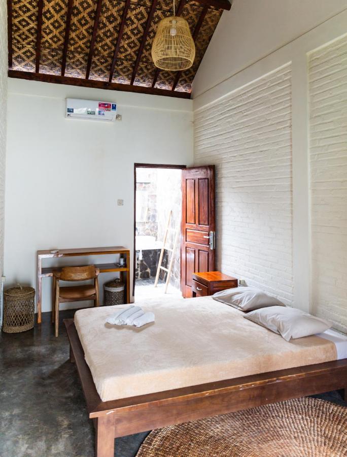 The Ujung Bocur Bungalows Krui Habitación foto